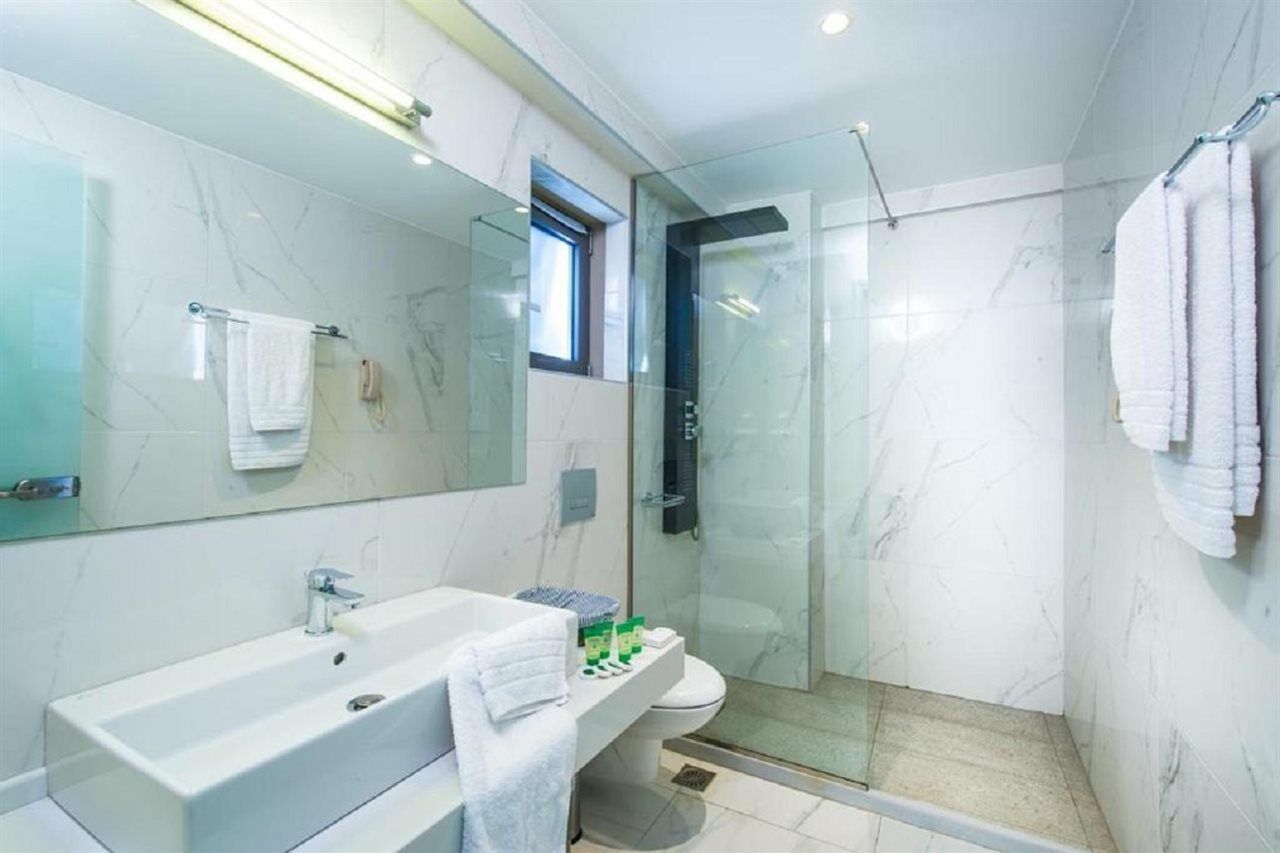 Cretan Beach Resort (Adults Only) Paralia Kourna Экстерьер фото